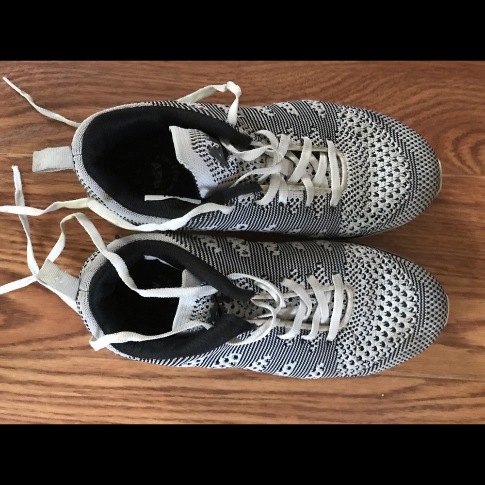 Ladies sneakers - Picture 3 of 6